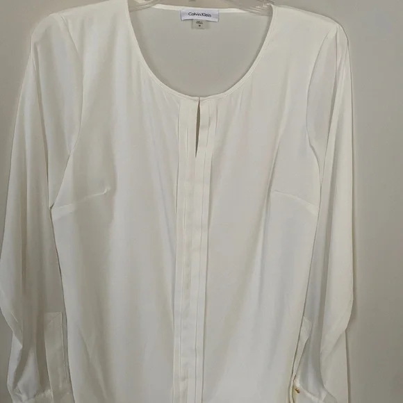 Women's Blouse - Picture 1 of 3